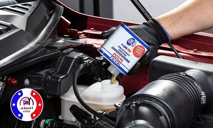 نقش مایع ترمز و هواگرفتگی در کاهش سرعت واکنش ترمز